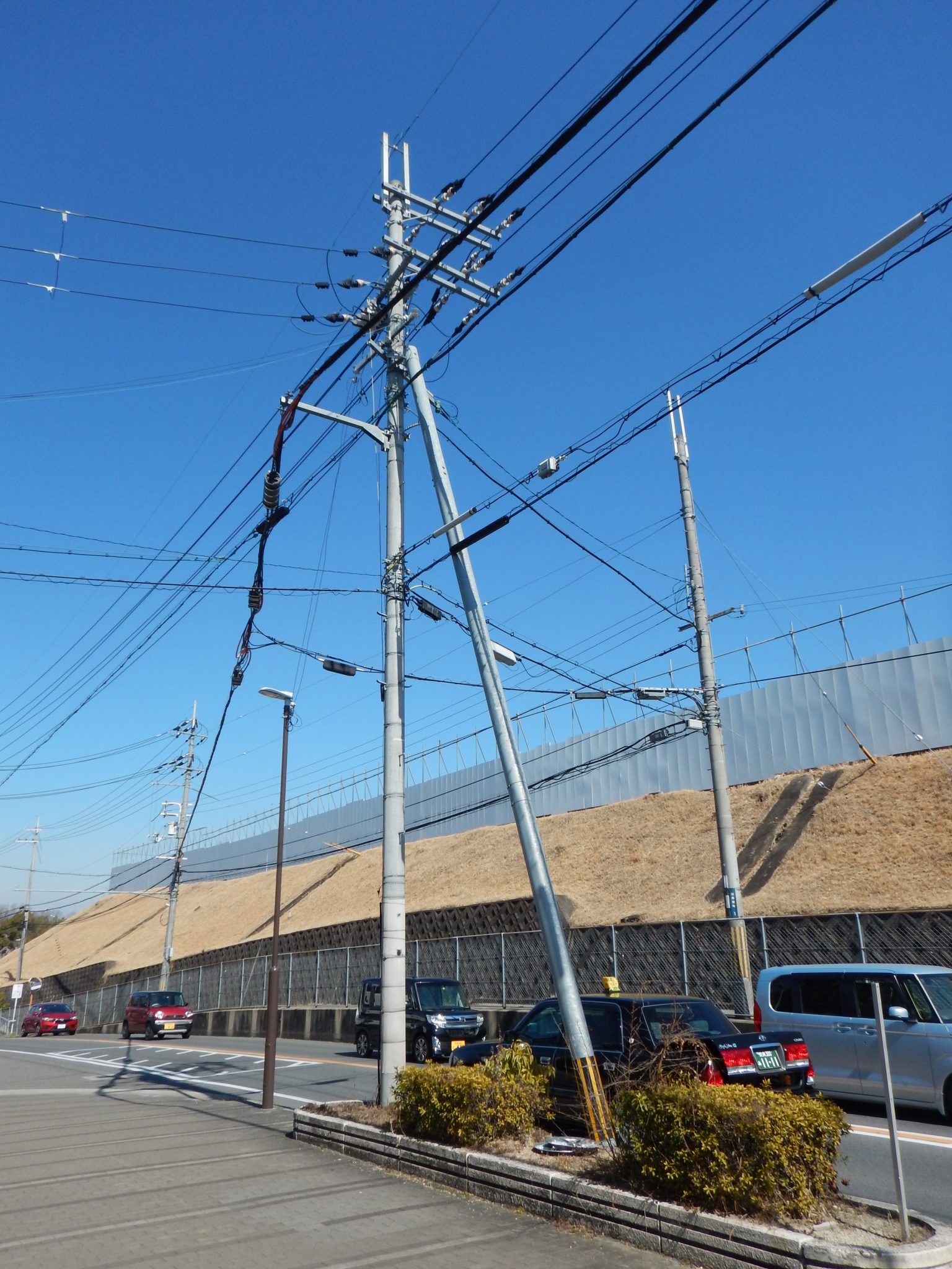 支柱支線柱違い: 引込柱 支線 省略 早見表 – BUXSW